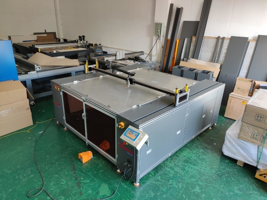 Grey XY GLUER 150W 220V Machine for Precision Glue Application