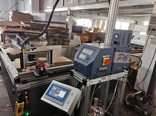 Capacity HOT GLUE with Glue Output 2-3Kg/h 160-220℃ Glue Temperature