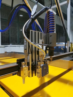 Advanced Multi Functional XY Glue Plotter for 2 or 4 Stations Nozzle diameter 0.3 0.4mm