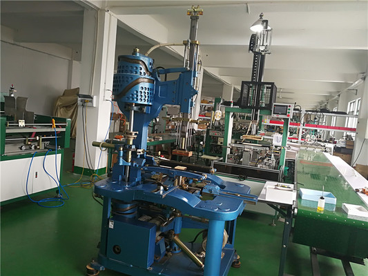 Low Failure Rigid Box Making Machine Easy Adjust With PlC Programmable Control