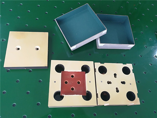 Low Failure Rigid Box Making Machine Easy Adjust With PlC Programmable Control